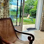 Dom wakacyjny Flora Vue Panoramique 4 Bedrooms *