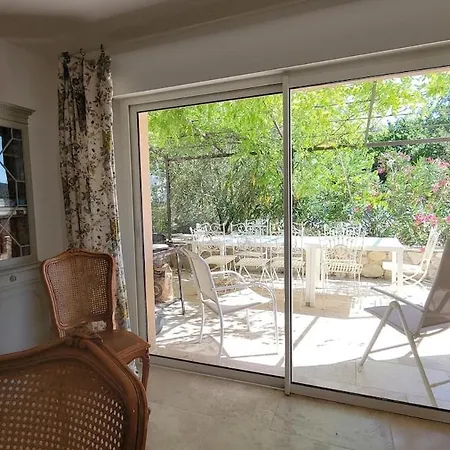 Flora Vue Panoramique T6 Jardin Holiday home Le Chaffaut-Saint-Jurson
