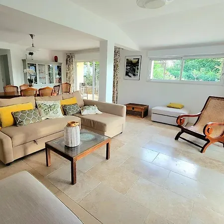 Holiday home Flora Vue Panoramique T6 Jardin Le Chaffaut-Saint-Jurson