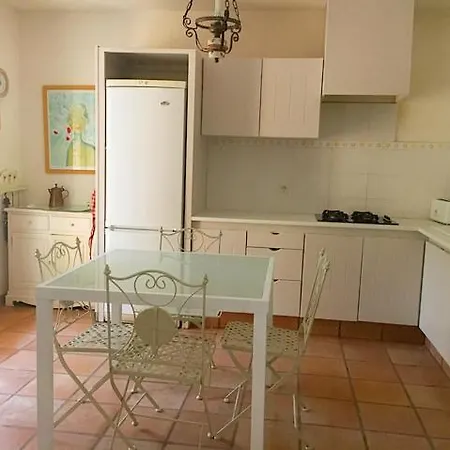 Flora Vue Panoramique T6 Jardin Holiday home Le Chaffaut-Saint-Jurson