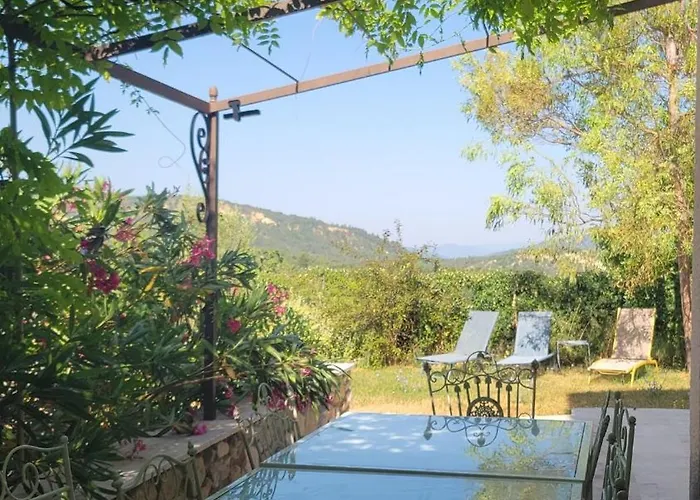 בית נופש Flora Vue Panoramique 4 Bedrooms